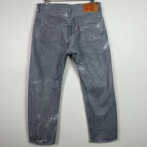 Levi's Men's 501 Gray Acid Wash Button Fly Denim Jeans Size 36x32 (measures 29) - Picture 3 of 9